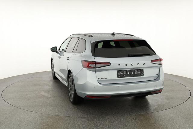 Skoda Superb Combi 1.5 TSI iV 150 kW Sportline DSG Sportline, AHK, Matrix, Side, el. Klappe, Navi 