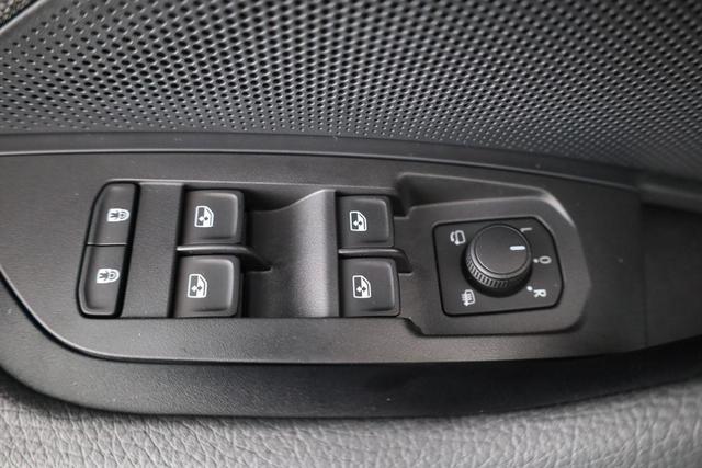 Skoda Kodiaq 1.5 TSI mHEV 110kW Selection DSG Selection, AHK, AreaView, el. Klappe, Navi 