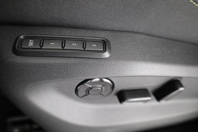 Skoda Kodiaq 1.5 TSI mHEV 110kW Selection DSG Selection, AHK, AreaView, el. Klappe, Navi 