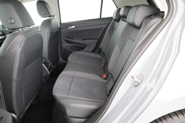 Volkswagen Golf 1.5 TSI eHybrid 150 kW Edition 50 VIII Style, Navi, Kamera, Side, LED-Plus 