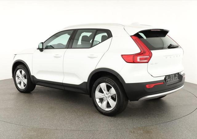 Volvo XC40 Core 2WD B3 Mild-Hybrid Core, Navi, LED, Winter, Kamera, el. Klappe 