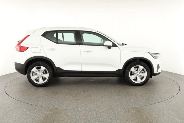 Volvo XC40 Core 2WD B3 Mild-Hybrid Core, Navi, LED, Winter, Kamera, el. Klappe 