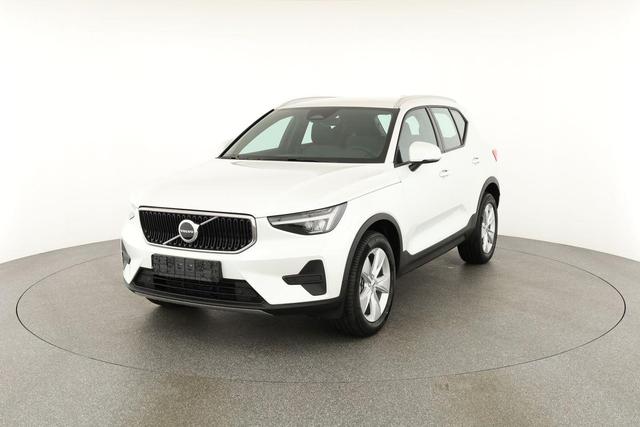 Volvo XC40 Core 2WD B3 Mild-Hybrid Core, Navi, LED, Winter, Kamera, el. Klappe 