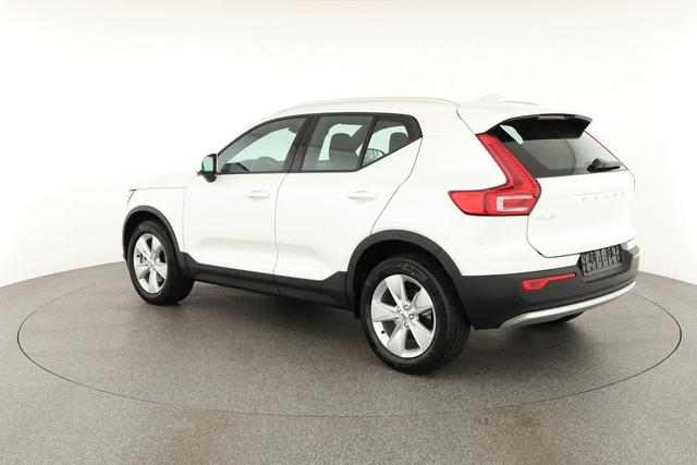 Volvo XC40 Core 2WD B3 Mild-Hybrid Core, Navi, LED, Winter, Kamera, el. Klappe 