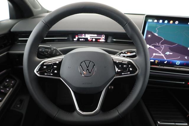 Volkswagen ID.7 Kombi Pro 210 kW Tourer Pro, AHK, 20-Zoll, HuD, IQ.Light, AreaView, easyOpen, NaviPro Max 