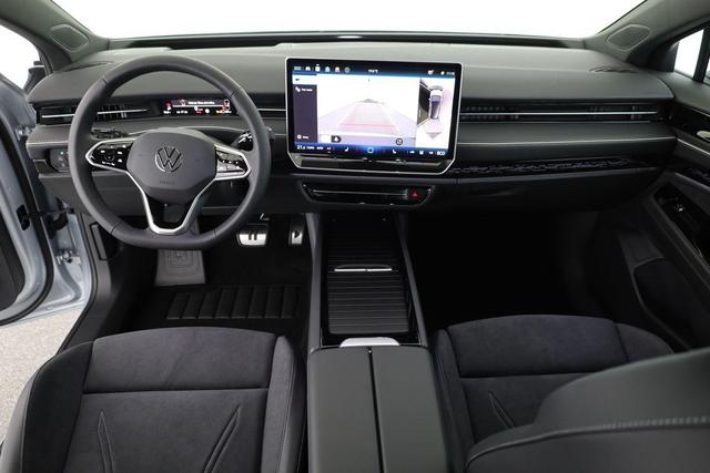 Volkswagen ID.7 Kombi Pro 210 kW Tourer Pro, 20-Zoll, Wärmepumpe, HuD, IQ.Light, AreaView, easyOpen, NaviPro Max 