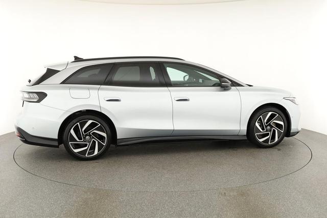 Volkswagen ID.7 Kombi Pro 210 kW Tourer Pro, 20-Zoll, Wärmepumpe, HuD, IQ.Light, AreaView, easyOpen, NaviPro Max 