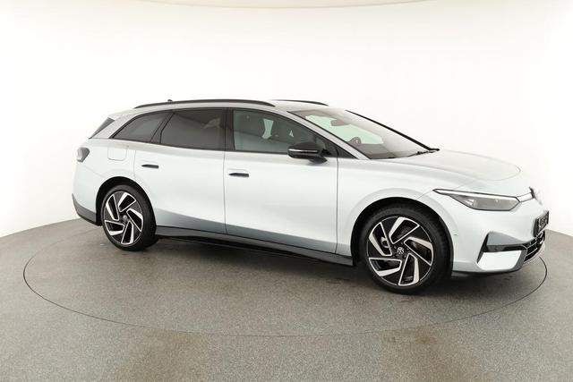 Volkswagen ID.7 Kombi Pro 210 kW Tourer Pro, 20-Zoll, Wärmepumpe, HuD, IQ.Light, AreaView, easyOpen, NaviPro Max 