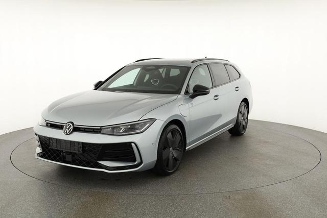 Volkswagen Passat Variant 1.5 TSI eHybrid 200 kW R-Line Black, Pano, AHK, AreaView, 19-Zoll 