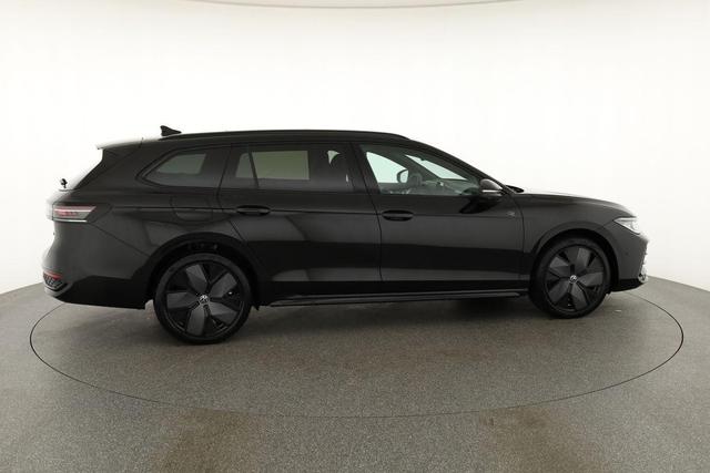 Volkswagen Passat Variant 1.5 TSI eHybrid 200 kW R-Line Black, Pano, AHK, AreaView, 19-Zoll 