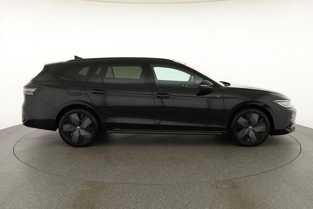 Volkswagen Passat Variant 1.5 TSI eHybrid 200 kW R-Line Black, Pano, AHK, AreaView, 19-Zoll 