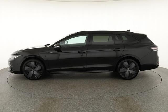 Volkswagen Passat Variant 1.5 TSI eHybrid 200 kW R-Line Black, Pano, AHK, AreaView, 19-Zoll 