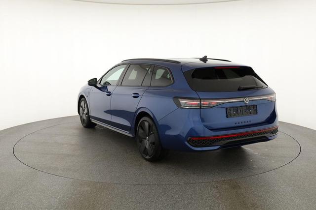 Volkswagen Passat Variant 1.5 TSI eHybrid 200 kW R-Line Black, Pano, AHK, AreaView, 19-Zoll 