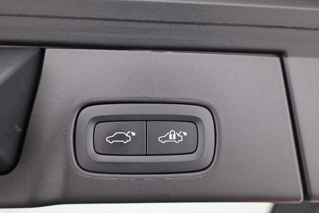 Volvo V90 Plus Bright 2.0 LED, Kamera, Navi, Side, ACC, Memory 
