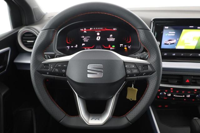 Seat Arona FR 1.5 TSI ACT FR, LED, Kamera, Parklenk, ACC, Winter 