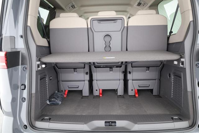 Volkswagen T7 Multivan Life lang TDI DSG Life, 7-Sitzer, AHK, IQ.Light, AreaView, 18-Zoll, Edition 