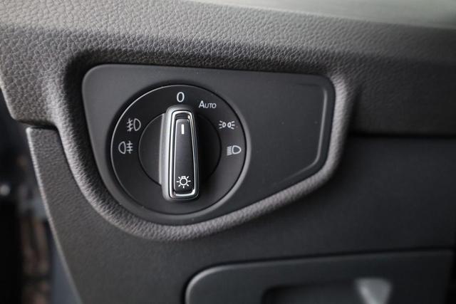 Volkswagen Touran Comfortline BMT/Start-Stopp 1.5 TSI DSG Comfortline, easyOpen, Navi, Side, LED, Winter 