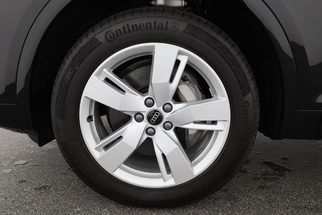 Audi Q5 Sportback 55 TFSI e quattro S line TFSIe S-LINE, AHK, 19-Zoll, Teilleder 