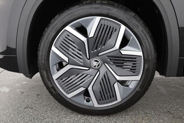 Skoda Kodiaq 1.5 TSI mHEV 110kW Sportline DSG Sportline, 7-Sitzer, 20-Zoll, AHK, Navi, Matrix 