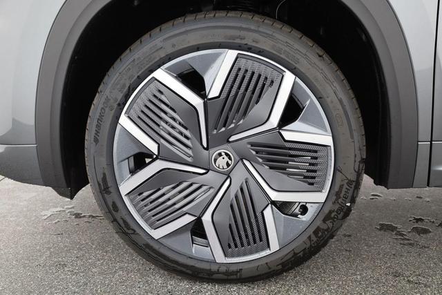 Skoda Kodiaq 1.5 TSI mHEV 110kW Sportline DSG Sportline, 7-Sitzer, 20-Zoll, AHK, Navi, Matrix 