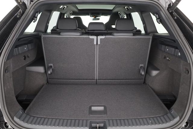 Skoda Kodiaq 2.0 TDI 142kW 4x4 Sportline DSG Sportline, 7-Sitzer, Pano, 20-Zoll, AHK, Navi, Matrix 