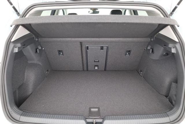 Volkswagen Golf 1.5 TSI eHybrid 150 kW Edition 50 VIII Style, Navi, Kamera, Side, LED-Plus 