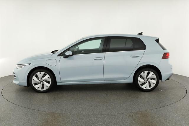 Volkswagen Golf 1.5 TSI eHybrid 150 kW Edition 50 VIII Style, Navi, Kamera, Side, LED-Plus 