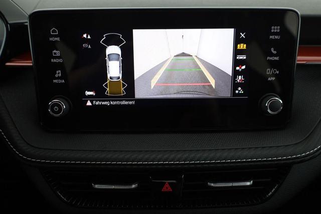 Skoda Fabia Monte Carlo 1.5 TSI DSG Carlo, Kamera, 17-Zoll, SmartLink, Ladeboden 
