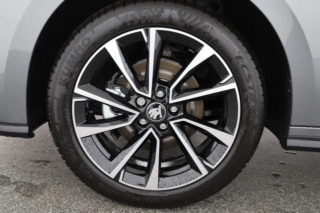 Skoda Fabia Monte Carlo 1.5 TSI DSG Carlo, Kamera, 17-Zoll, SmartLink, Ladeboden 