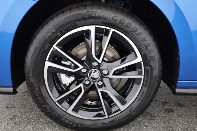 Skoda Fabia Monte Carlo 1.0 TSI Carlo, Kamera, SmartLink, Winter, Ladeboden 