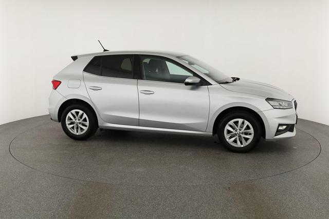 Skoda Fabia Selection 1.0 TSI Selection, Navi, LED, 16-Zoll, 5-J Garantie 