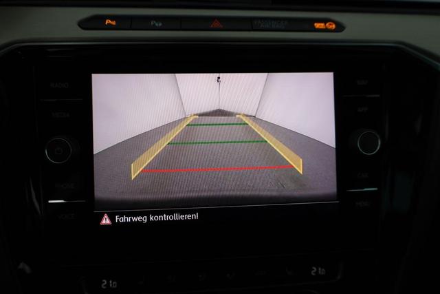 Volkswagen Passat Variant Highline BMT/Start-Stopp 4Motion TDI DSG 4M Highline, AHK, Leder, Pano, Navi 
