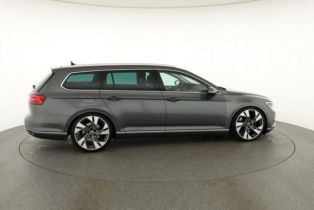 Volkswagen Passat Variant Highline BMT/Start-Stopp 4Motion TDI DSG 4M Highline, AHK, Leder, Pano, Navi 