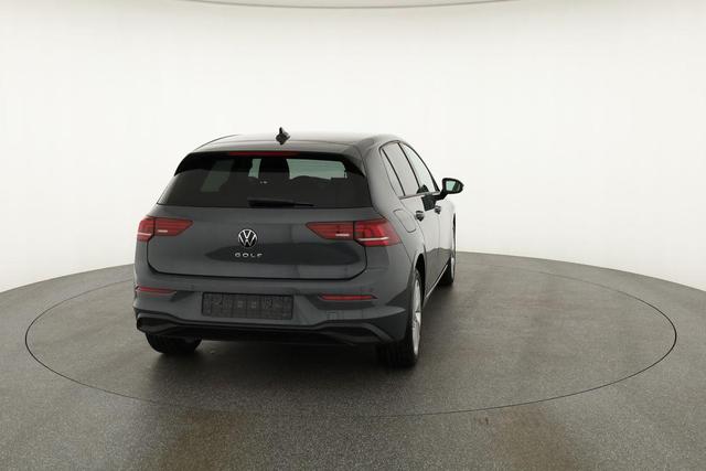 Volkswagen Golf 1.5 TSI 85 kW VIII Life, Kamera, Ready2, Winterpaket, 3-J Garantie 