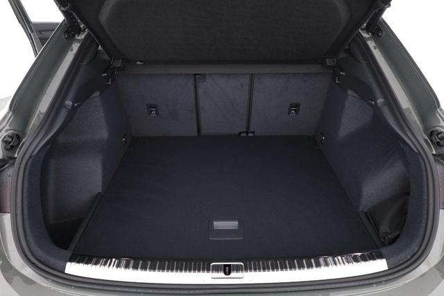 Audi Q3 Sportback 40 TDI quattro S line qu S-LINE, AHK, 19-Zoll, Optik schwarz, Navi, Kamera, el. Klappe 
