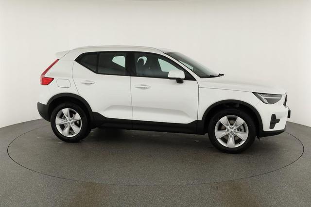 Volvo XC40 Core 2WD B3 Mild-Hybrid Core, AHK, Navi, LED, Winter, Kamera, el. Klappe 