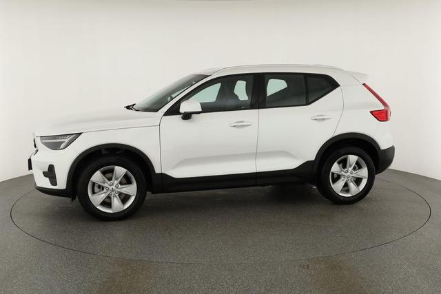 Volvo XC40 Core 2WD B3 Mild-Hybrid Core, AHK, Navi, LED, Winter, Kamera, el. Klappe 