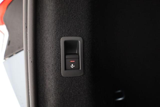 Audi Q4 e-tron 45 basis quattro advanced, AHK, 20-Zoll, Matrix, Kamera, Navi, Sound 