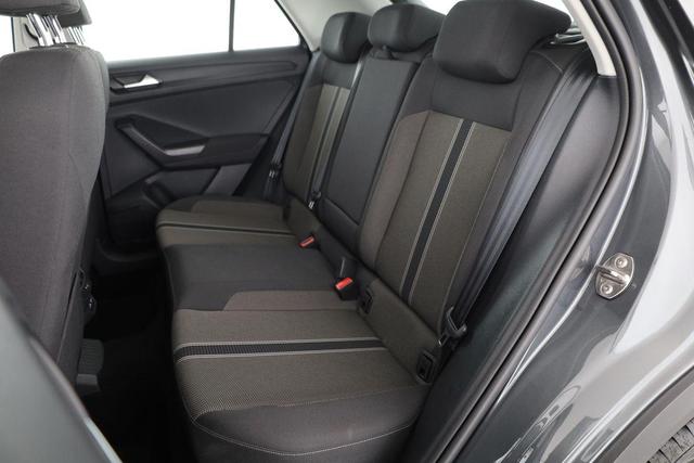 Volkswagen T-Roc Style 1.5 TSI DSG Style, AHK, Navi, Kamera, Winterpaket 