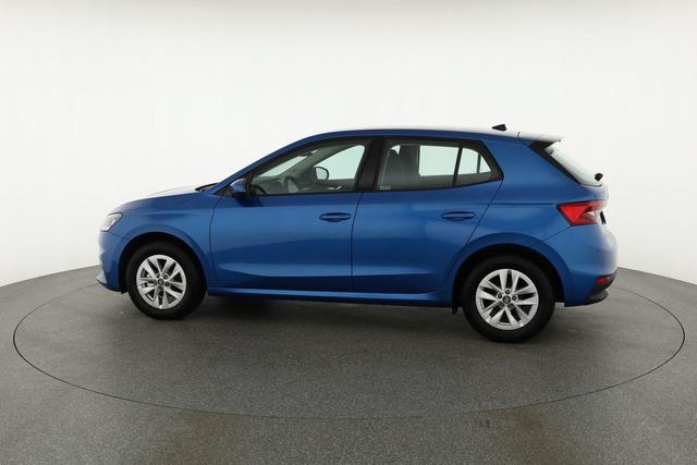 Skoda Fabia Selection 1.0 MPI 130 Jahre, Kamera, Winter, 15-Zoll, Park, 5-J Garantie 
