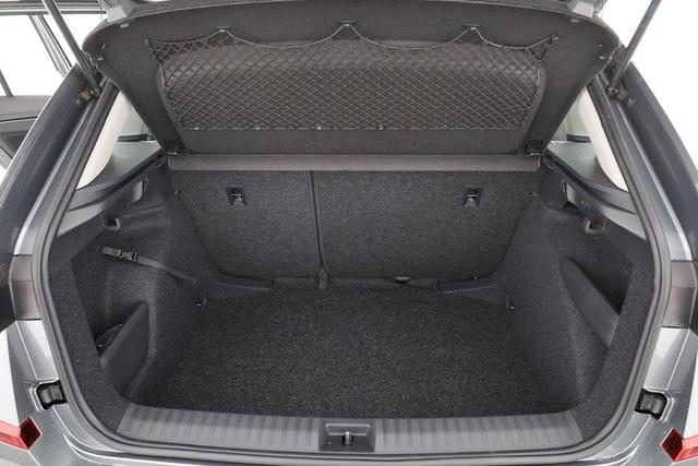 Skoda Kamiq 1.0 TSI 130 Jahre, Kamera, Winter, 16-Zoll, sofort 