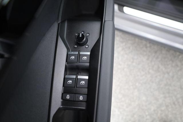 Audi Q4 e-tron 45 basis quattro advanced, AHK, Matrix, Kamera, Navi, Sound 