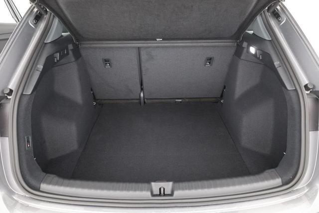 Audi Q4 e-tron 45 basis quattro advanced, AHK, Matrix, Kamera, Navi, Sound 