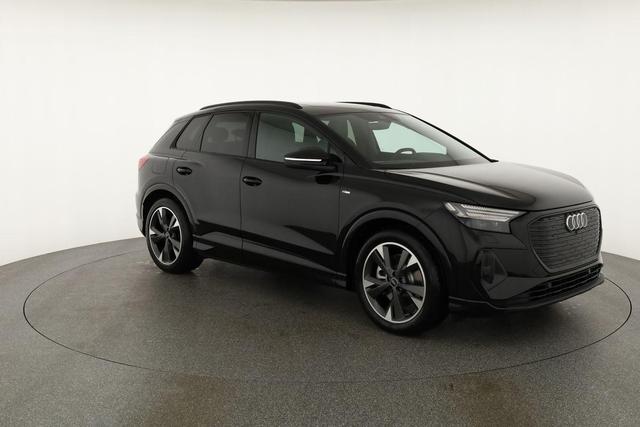 Audi Q4 e-tron 45 basis quattro S-LINE, Pano, AHK, 20-Zoll, Matrix, Optikpaket schwarz 