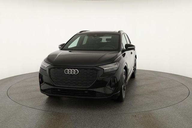 Audi Q4 e-tron 45 basis quattro S-LINE, Pano, AHK, 20-Zoll, Matrix, Optikpaket schwarz 