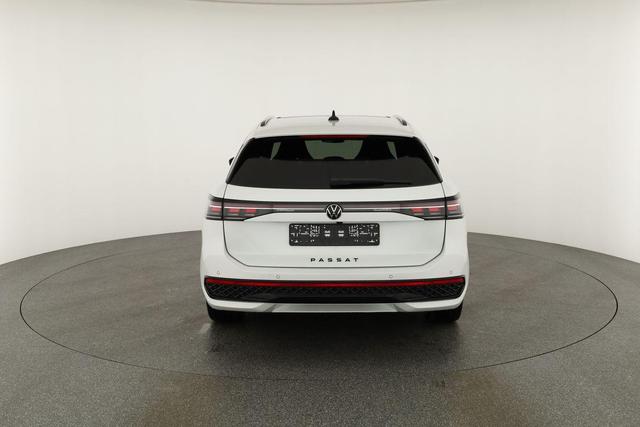 Volkswagen Passat Variant 1.5 TSI eHybrid 200 kW R-Line Black, Pano, AHK, AreaView, 19-Zoll 