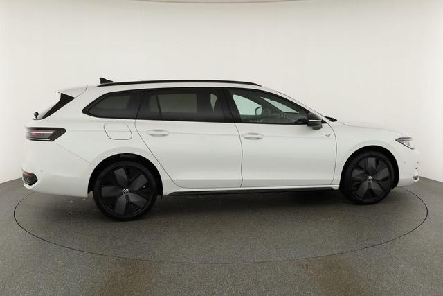 Volkswagen Passat Variant 1.5 TSI eHybrid 200 kW R-Line Black, Pano, AHK, AreaView, 19-Zoll 