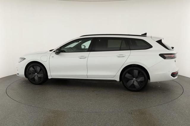 Volkswagen Passat Variant 1.5 TSI eHybrid 200 kW R-Line Black, Pano, AHK, AreaView, 19-Zoll 