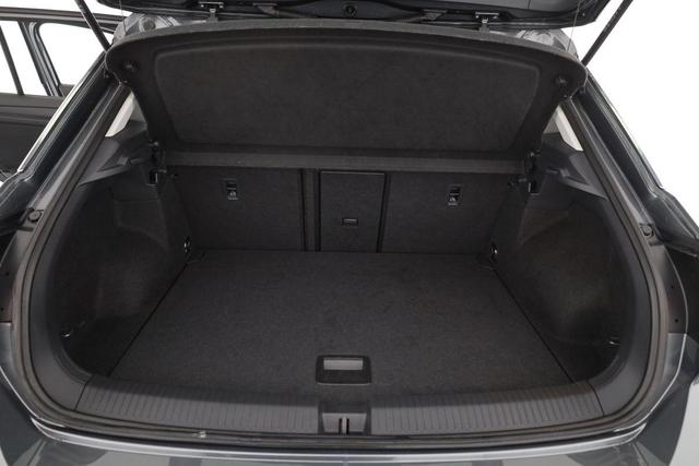 Volkswagen T-Roc Life 1.0 TSI Life, Winterpaket, Parklenk, Ready2, 16-Zoll 