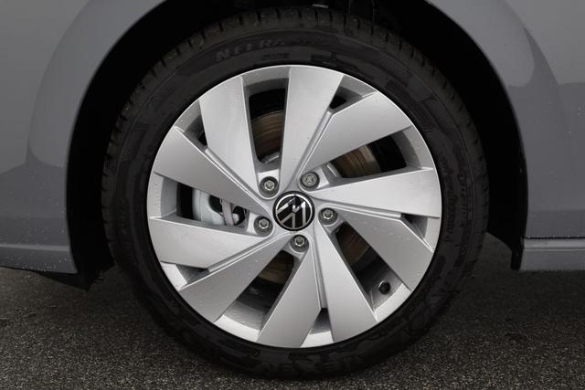 Volkswagen Golf 1.5 TSI eHybrid 150 kW Edition 50 VIII Style, AHK, Navi, Kamera, Side, LED-Plus 